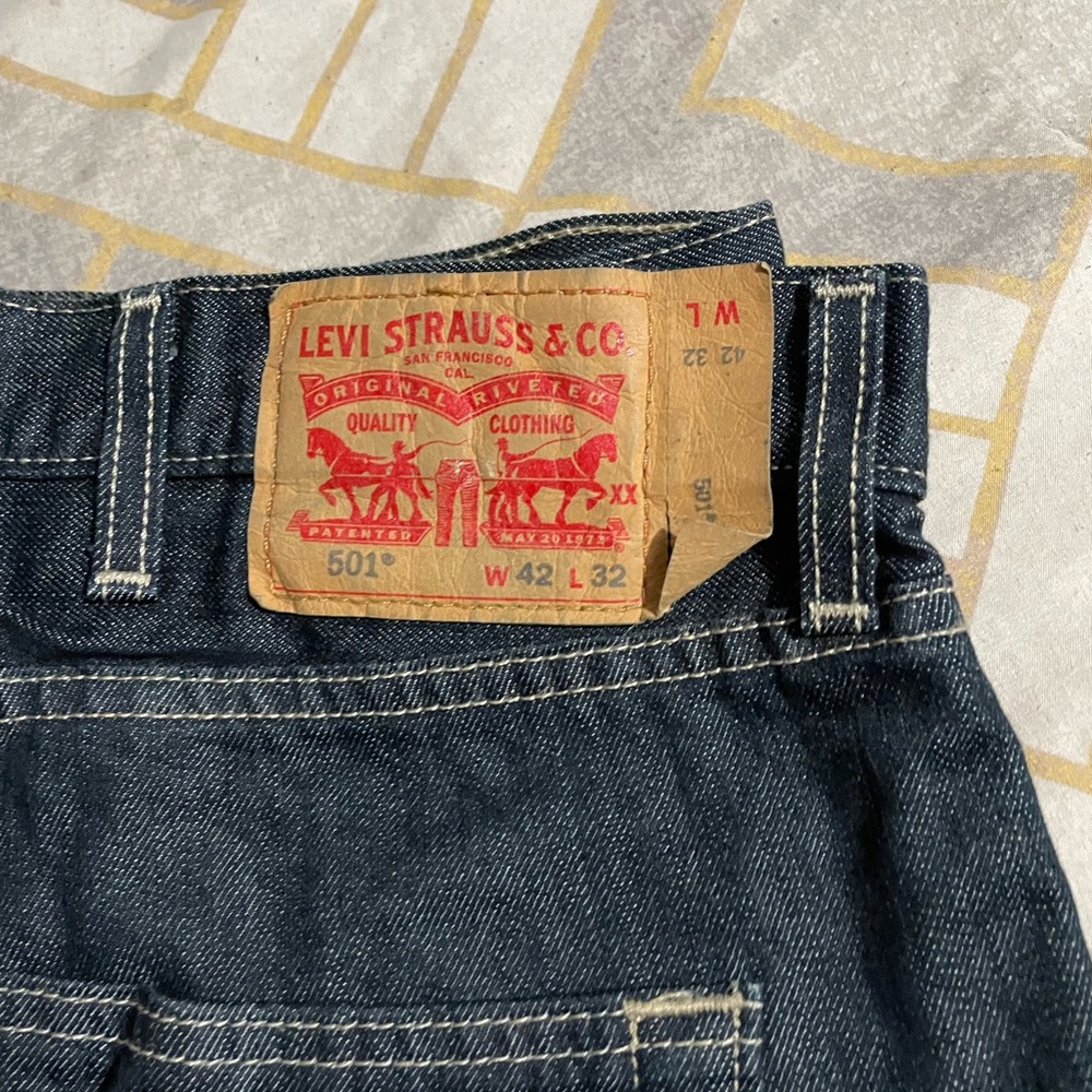 Mens levis - Picture 2 of 2